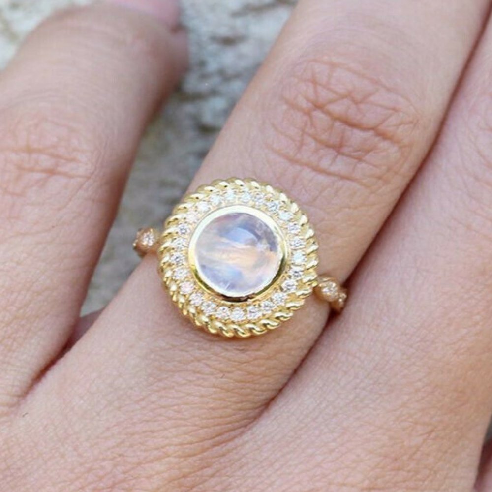 New Elegant 18k Yellow Gold Plated Moonstone Ring - Picture 2 of 5